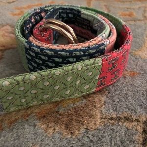 Vineyard Vines belt. Brand new!! Medium.